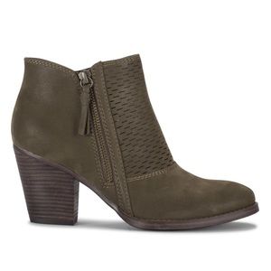 Baretraps Cacie Booties
